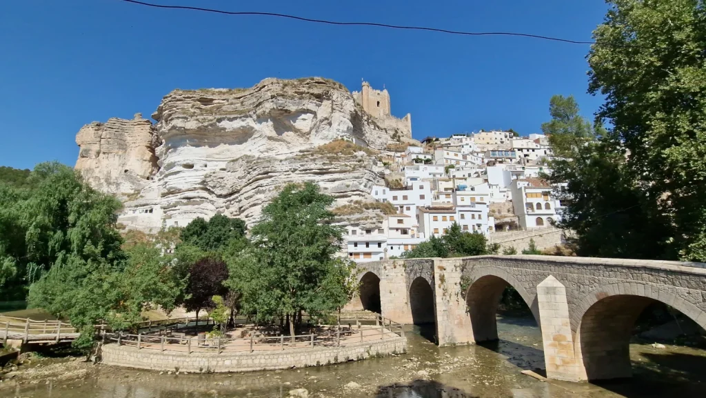 Puente-romano-Alcalá-del-Júcar