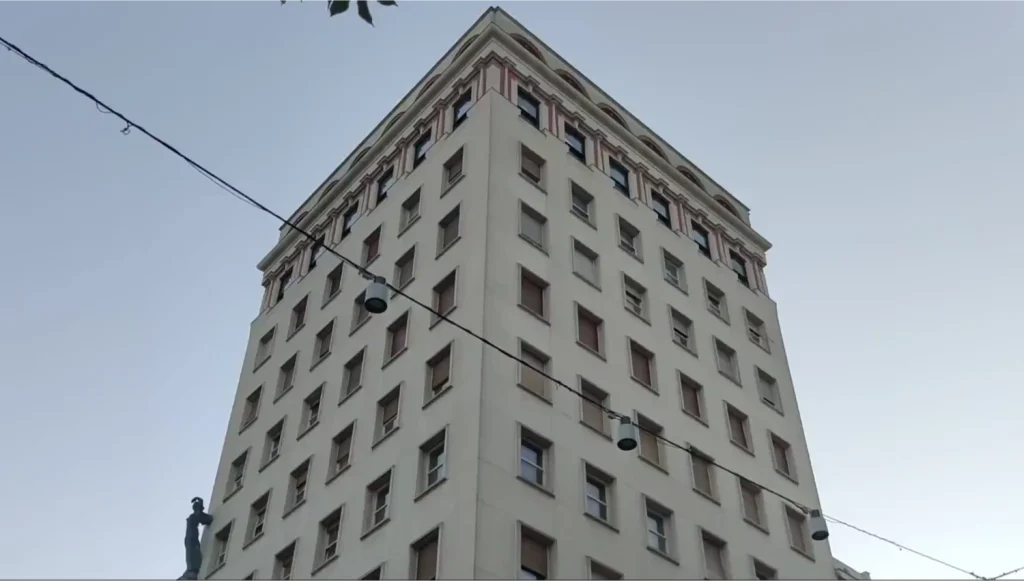 Edificio-Neboticnik-Liubliana