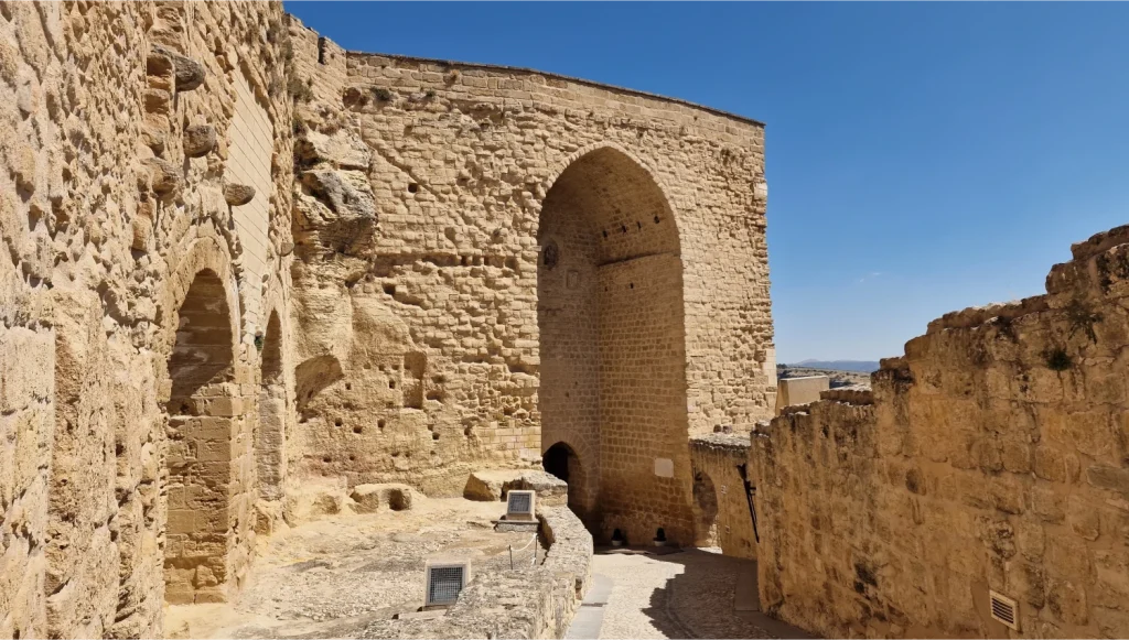 Fortaleza-de-la-Mota-Alcalá-la-Real