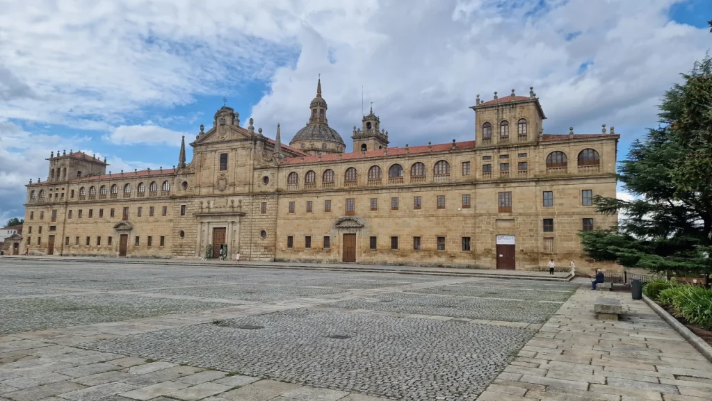 Colegio-Nuestra-Señora-de-la-Antigua