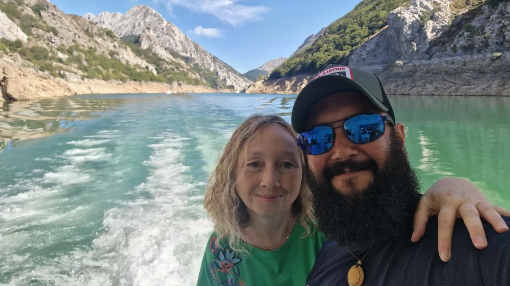 Crucero-fiordos-leoneses