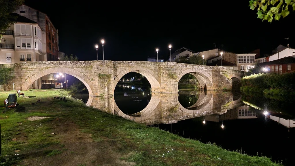 Ponte-Vella-Monforte-de-Lemos