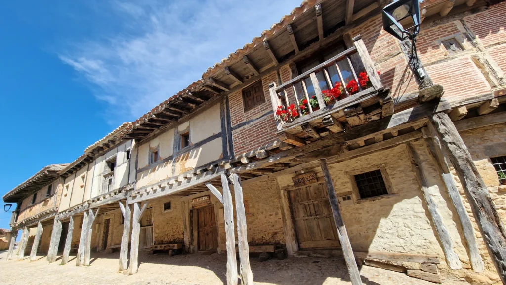 Calle-Real-Calatañazor