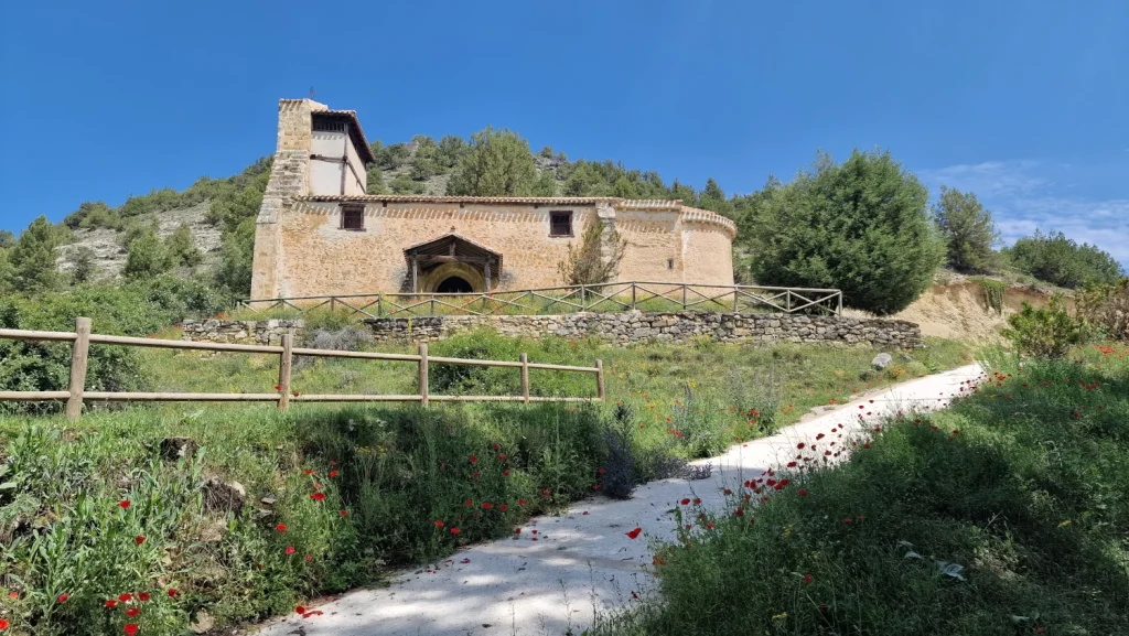Ermita-de-la-virgen-del-valle-Calatañazor