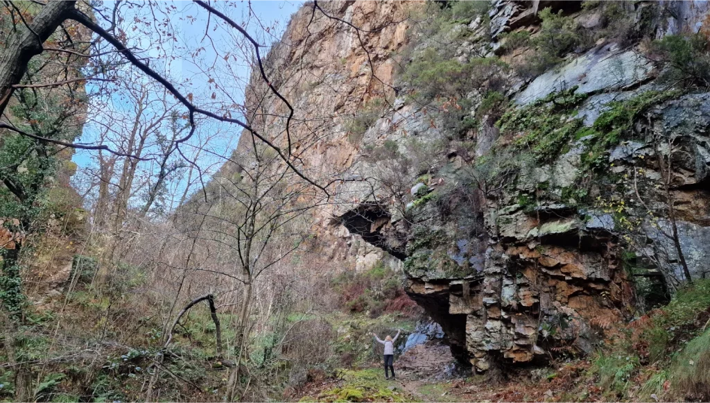 Cobanera-Camino-Medieval-Bandujo