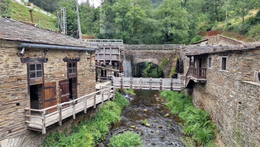 Museo-de-Mazonovo-Taramundi