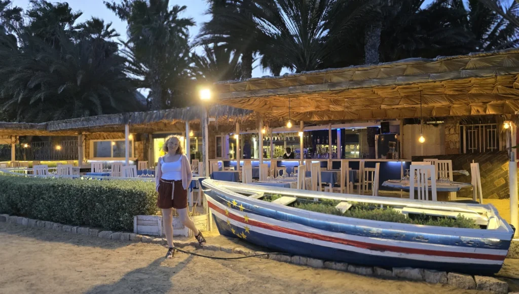 Restaurantes-playa-Santa-María-Isla-de-Sal