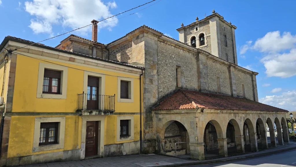 Iglesia-de-Santa-María-Noreña