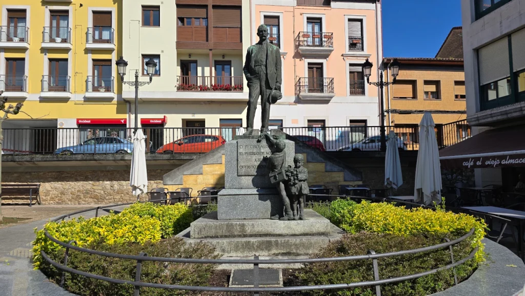 Monumento-a-Pedro-Alonso
