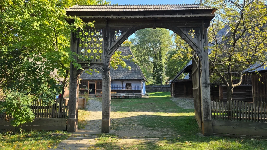 Museo-Satalui-Bucarest
