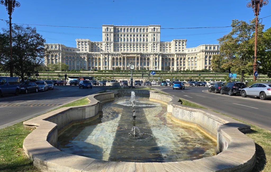 Palacio-del-Parlamento-Bucarest