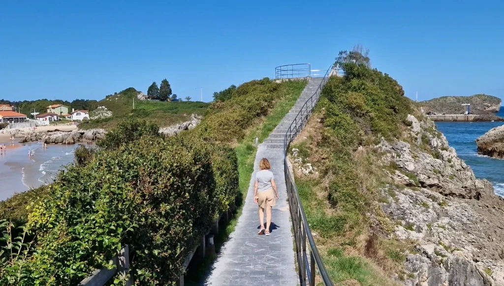 Mirador-del-Revellín-Celorio