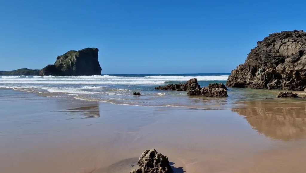 Playa-de-San-Martín-Llanes