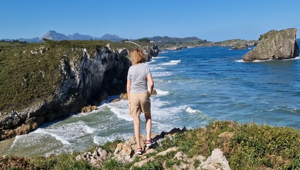 Playa-el-Portillu-Llanes