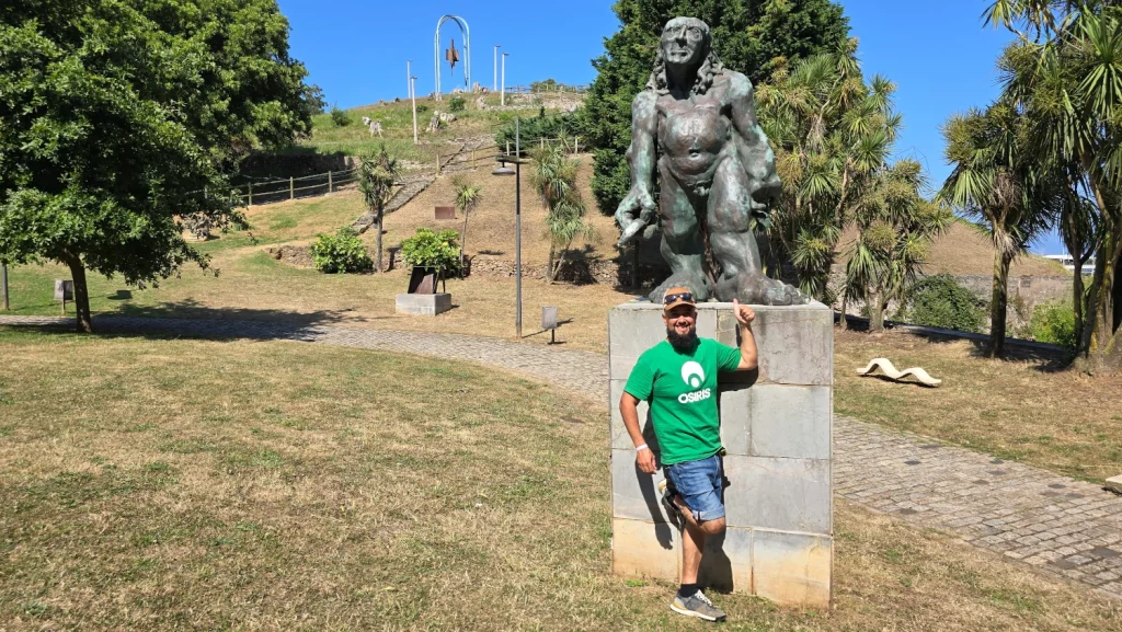 Escultura-El-Trol-de-Candás