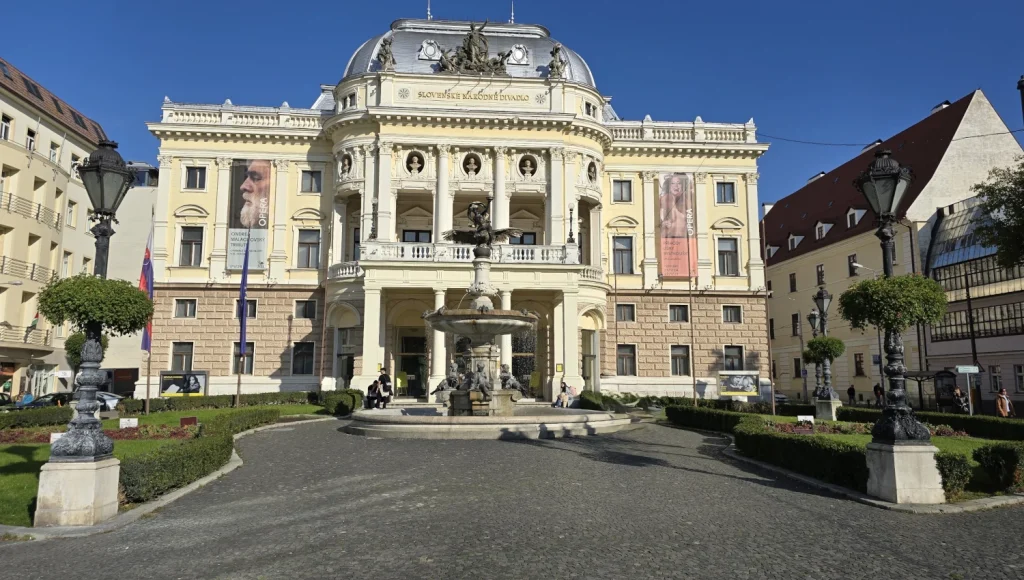 Teatro-Nacional-de-Eslovaquia