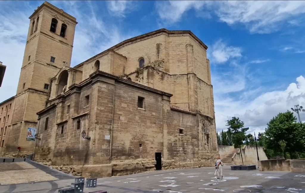Iglesia-de-Santiago-el-Real-Logroño