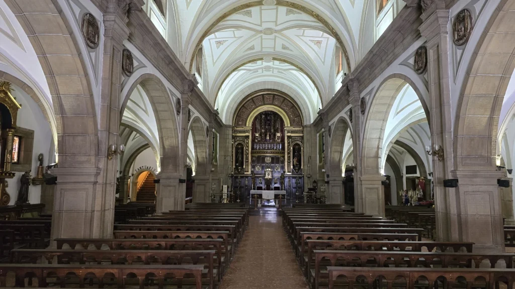 Iglesia-de-San-Félix-Candás