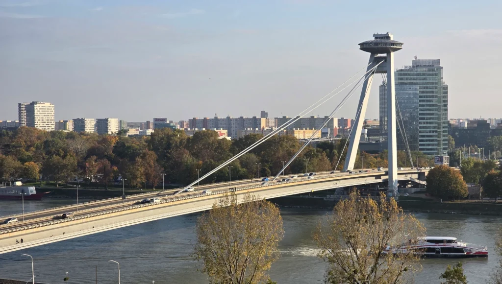 UFO-Observation-Deck-Bratislava