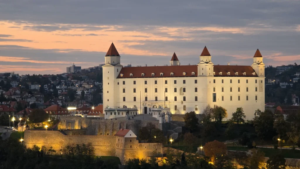 Vistas-UFO-Obervation-Deck-Bratislava