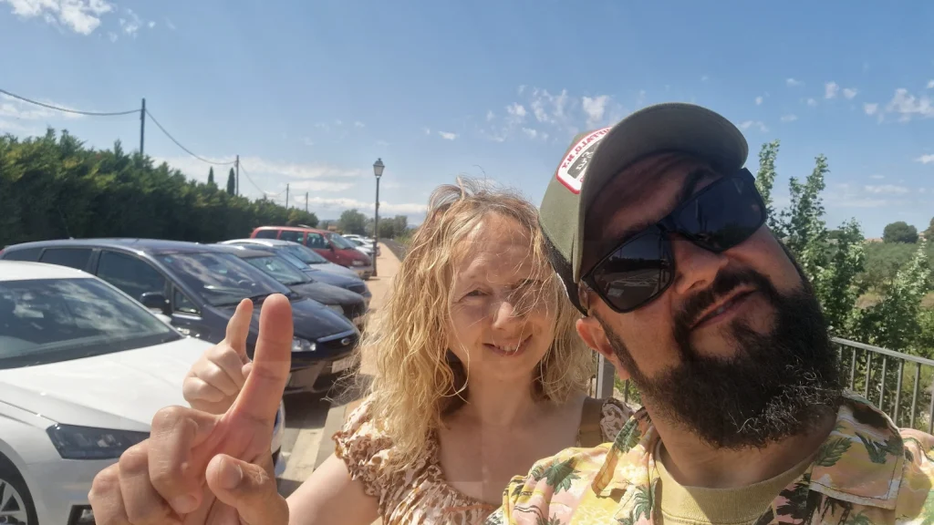 Aparcamiento-en-Miravet