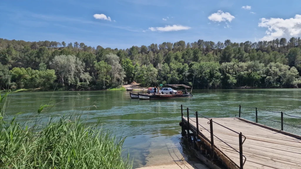 Paso-de-barca-Miravet